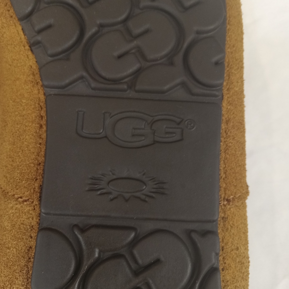 Ugg Alder Slipper Men US 10 Brown Suede Leather Moccasin Slip On Sheepskin Lined - Picture 6 of 11